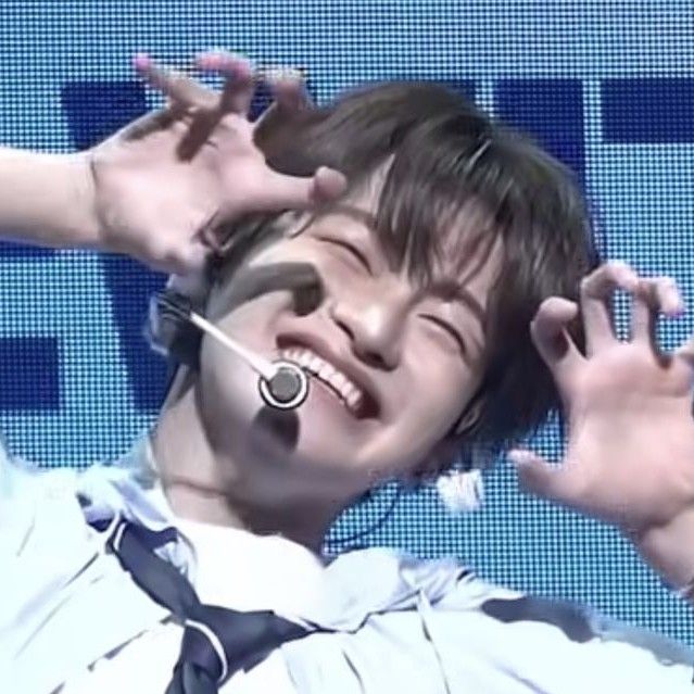 Behind-the-scenes cut of Jihoon (TWS)