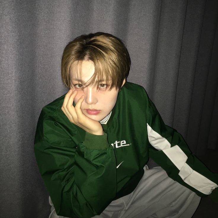 Latest photo of Doyoung (TREASURE)