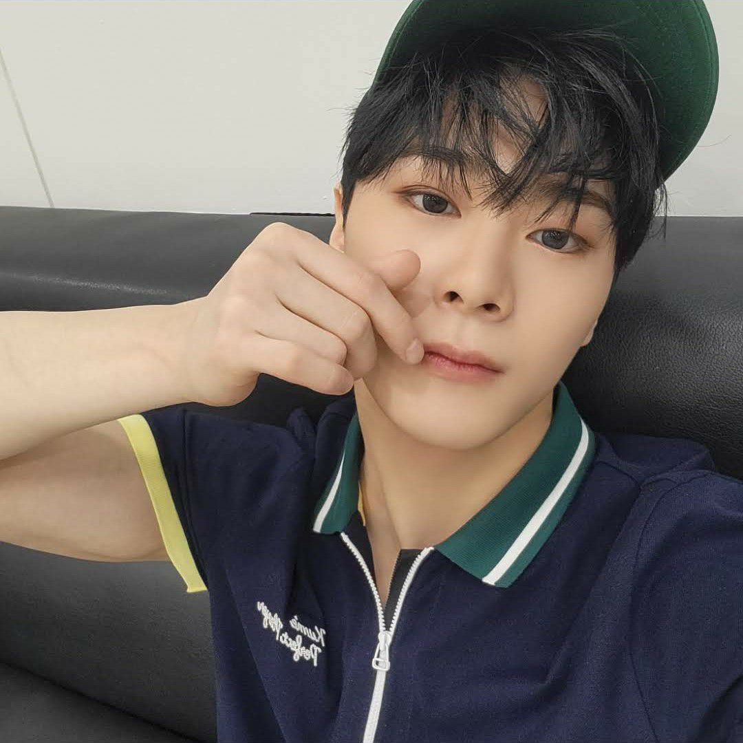 Behind-the-scenes cut of Moonbin (ASTRO)