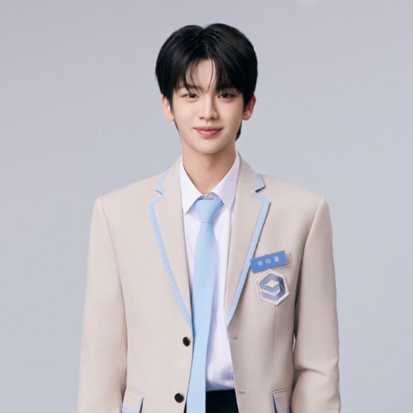 Behind-the-scenes cut of Lee Daeul (POLARIX)