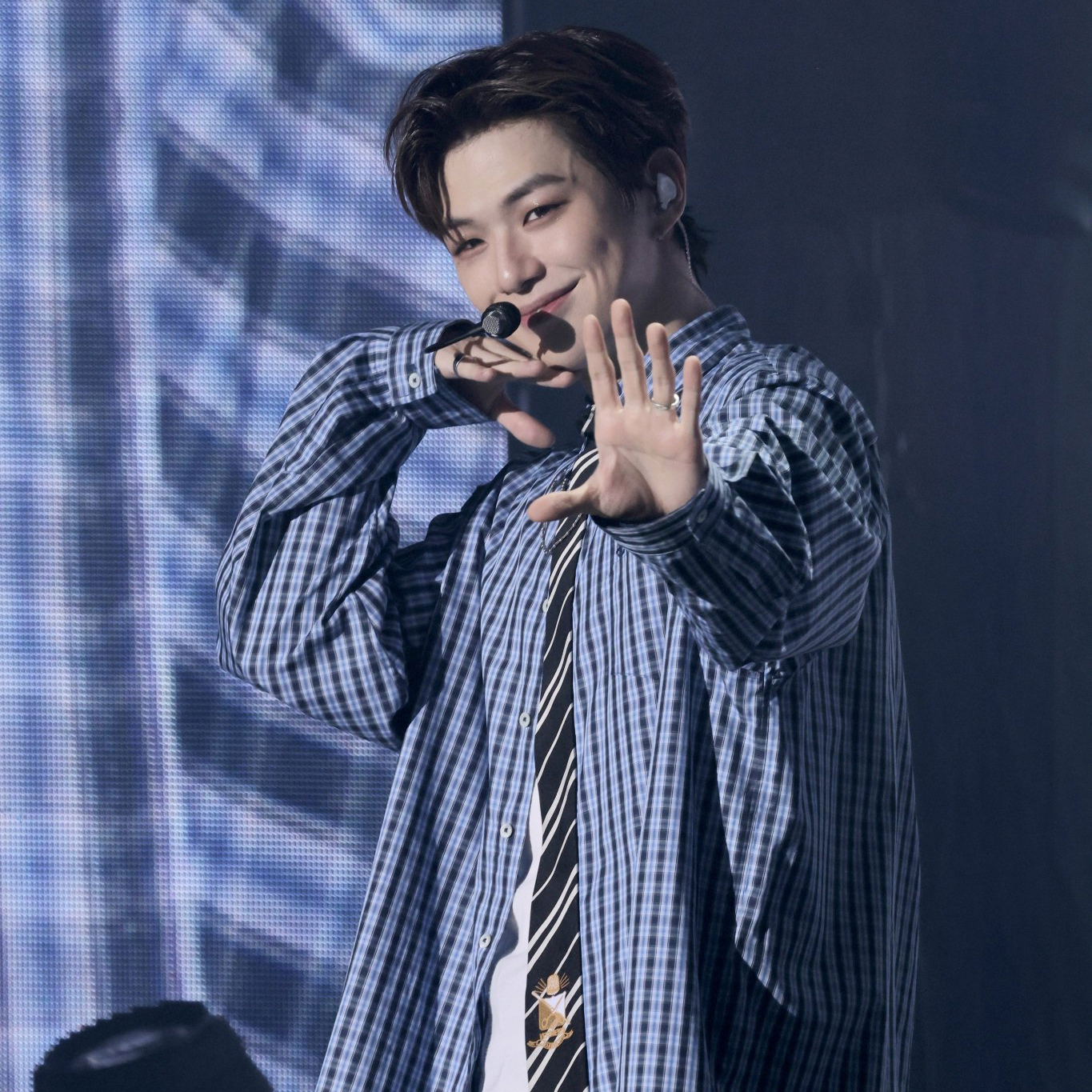 Recent activity shot of Kang Daniel