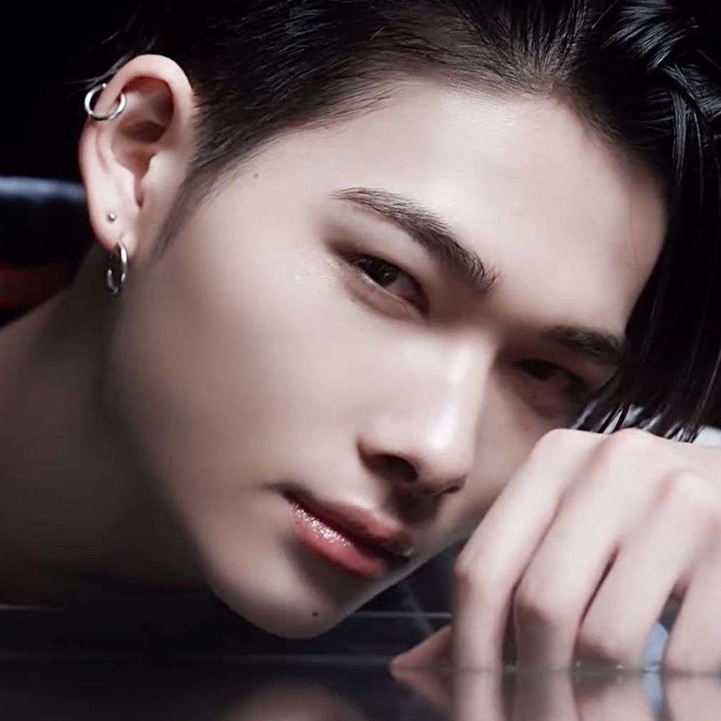 Potret di balik layar NI-KI (ENHYPEN)