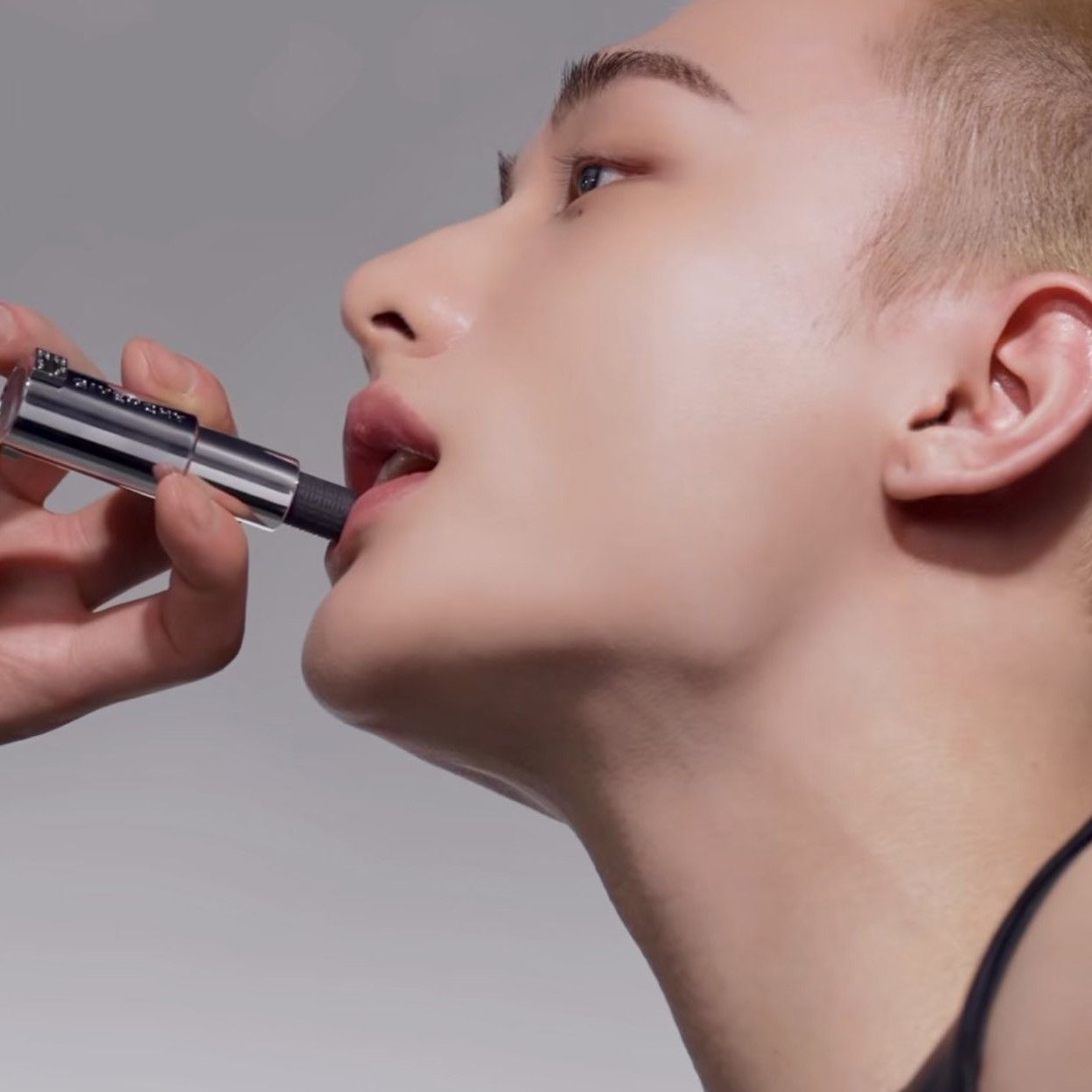 Latest photo of Hyunjin (Stray Kids)