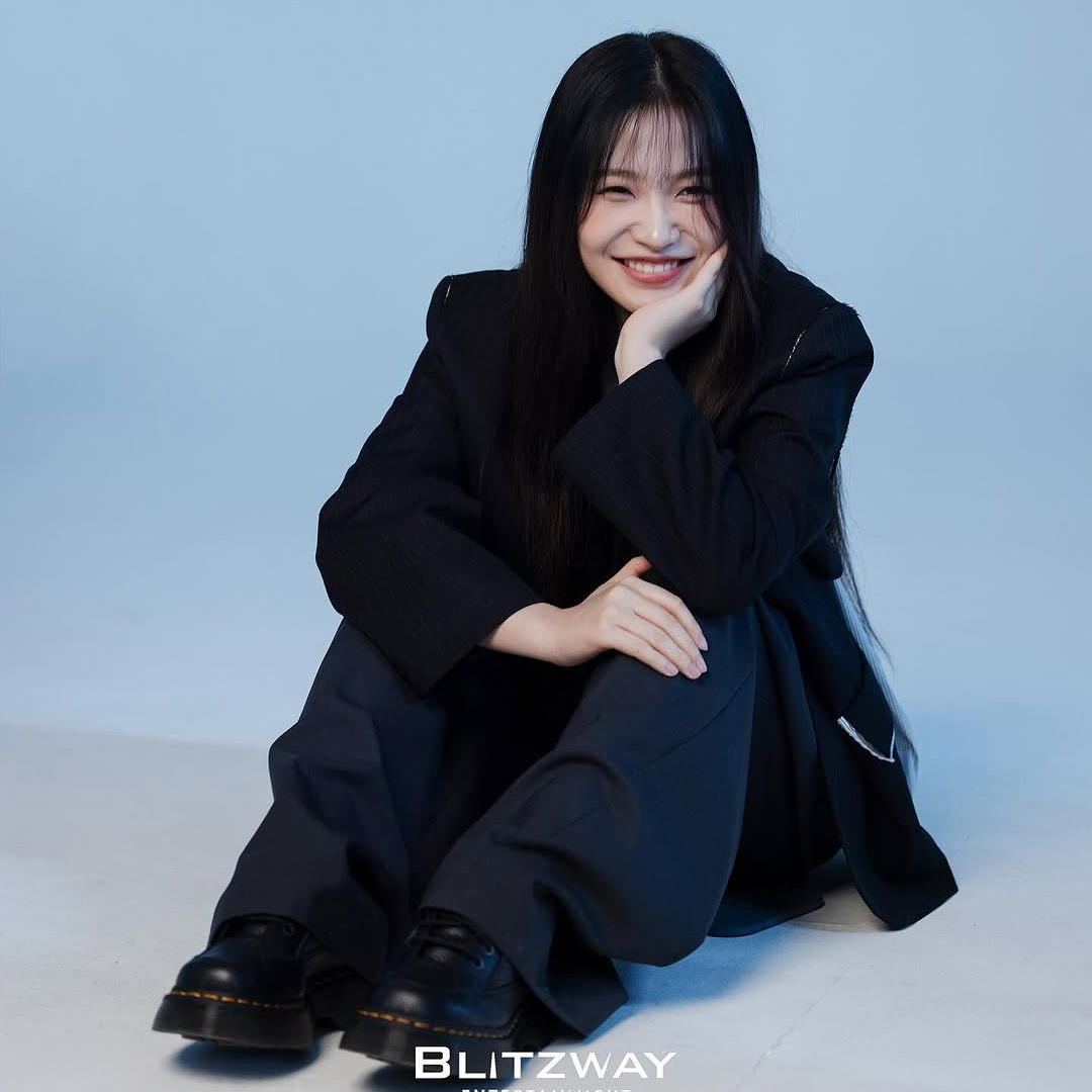 Foto terbaru Yeri (Red Velvet)