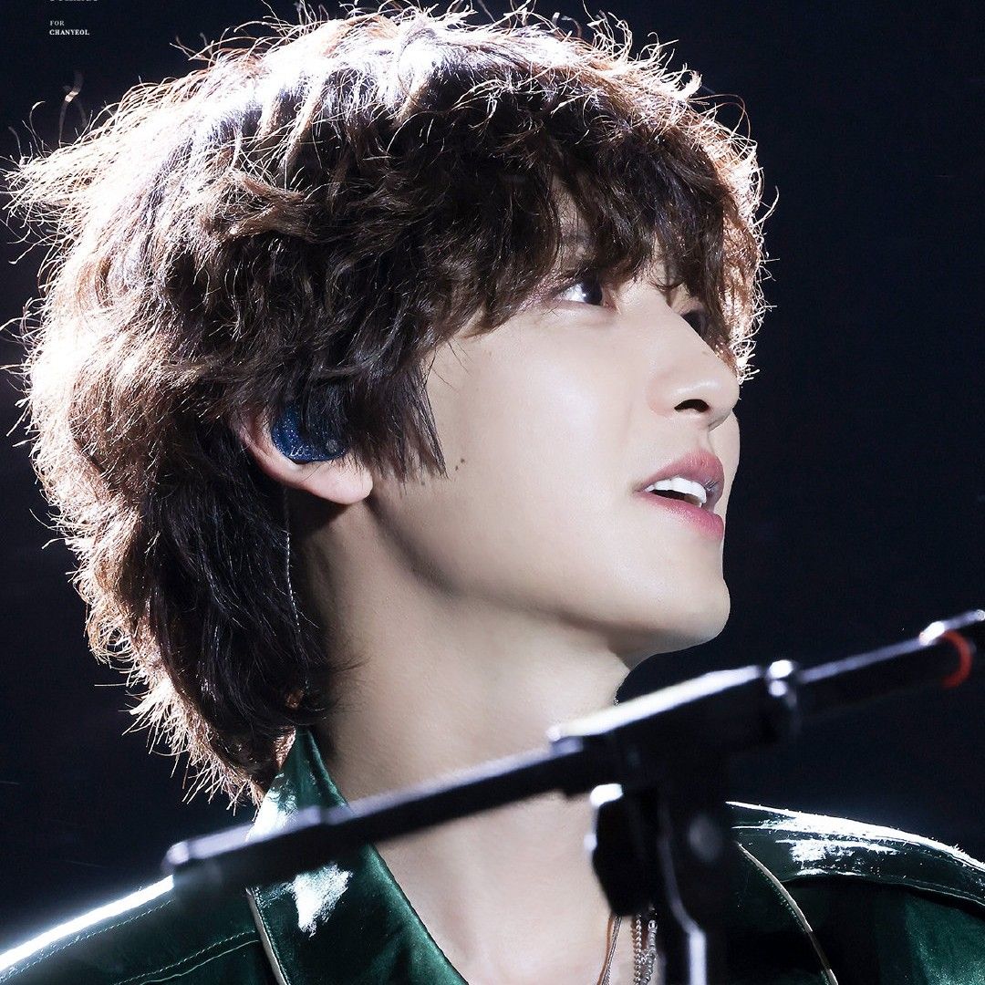 Behind-the-scenes cut of Chanyeol (EXO)