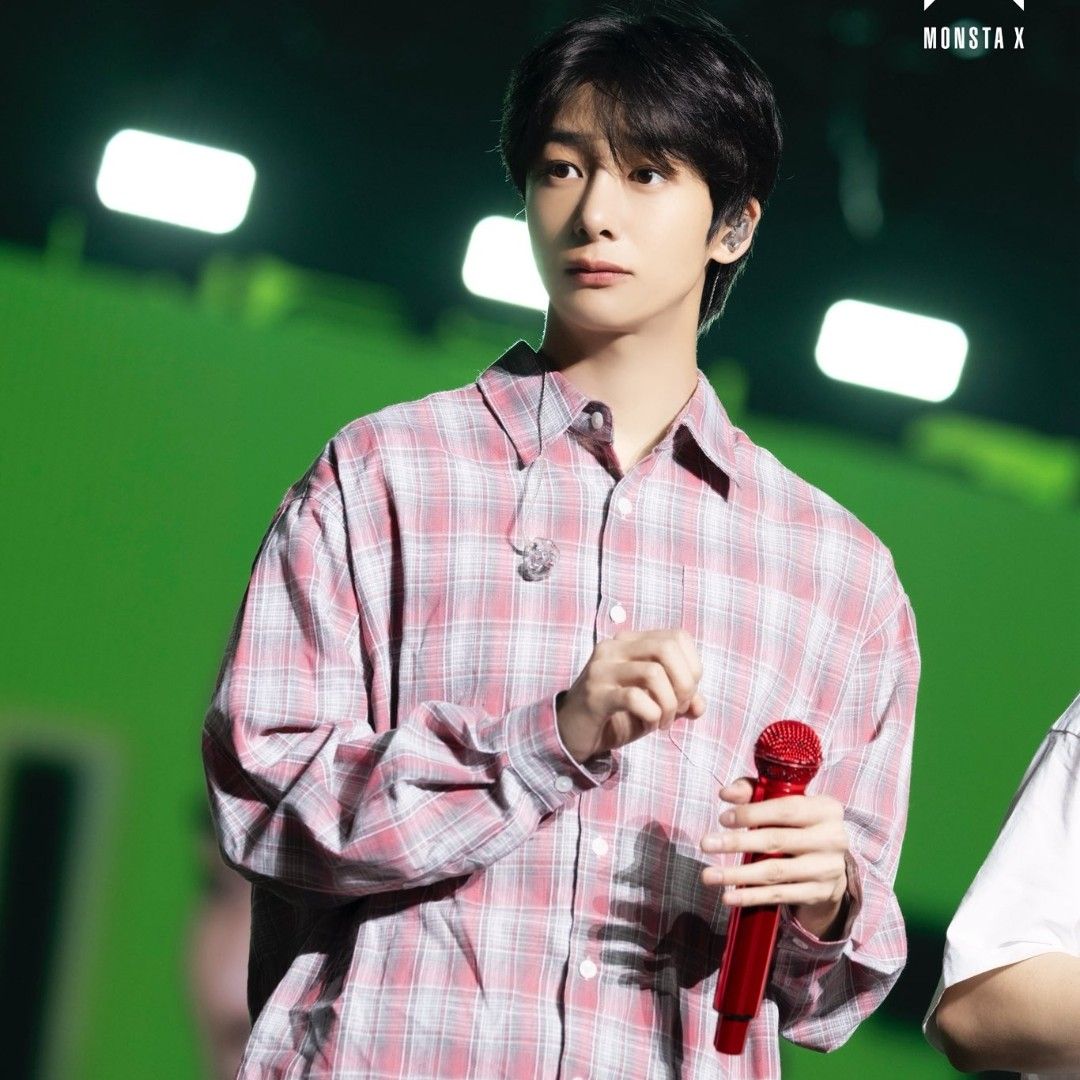 형원 (몬스타엑스)의 최신 사진