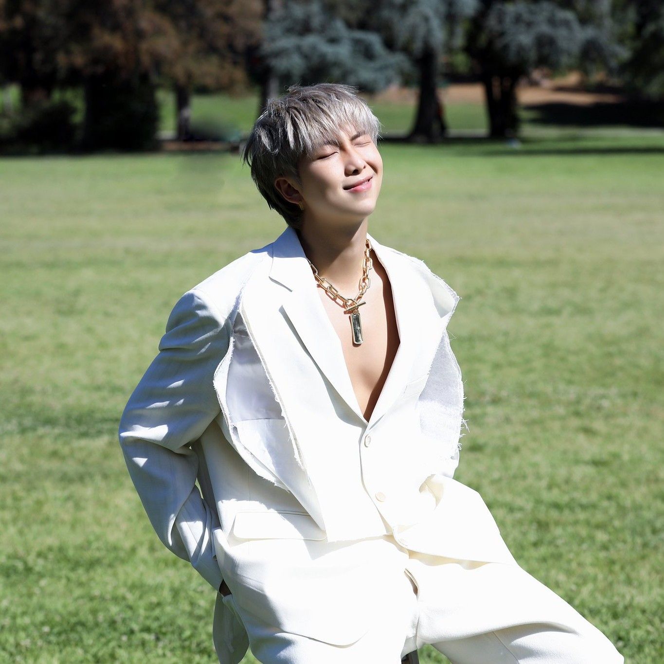 Foto terbaru RM (BTS)