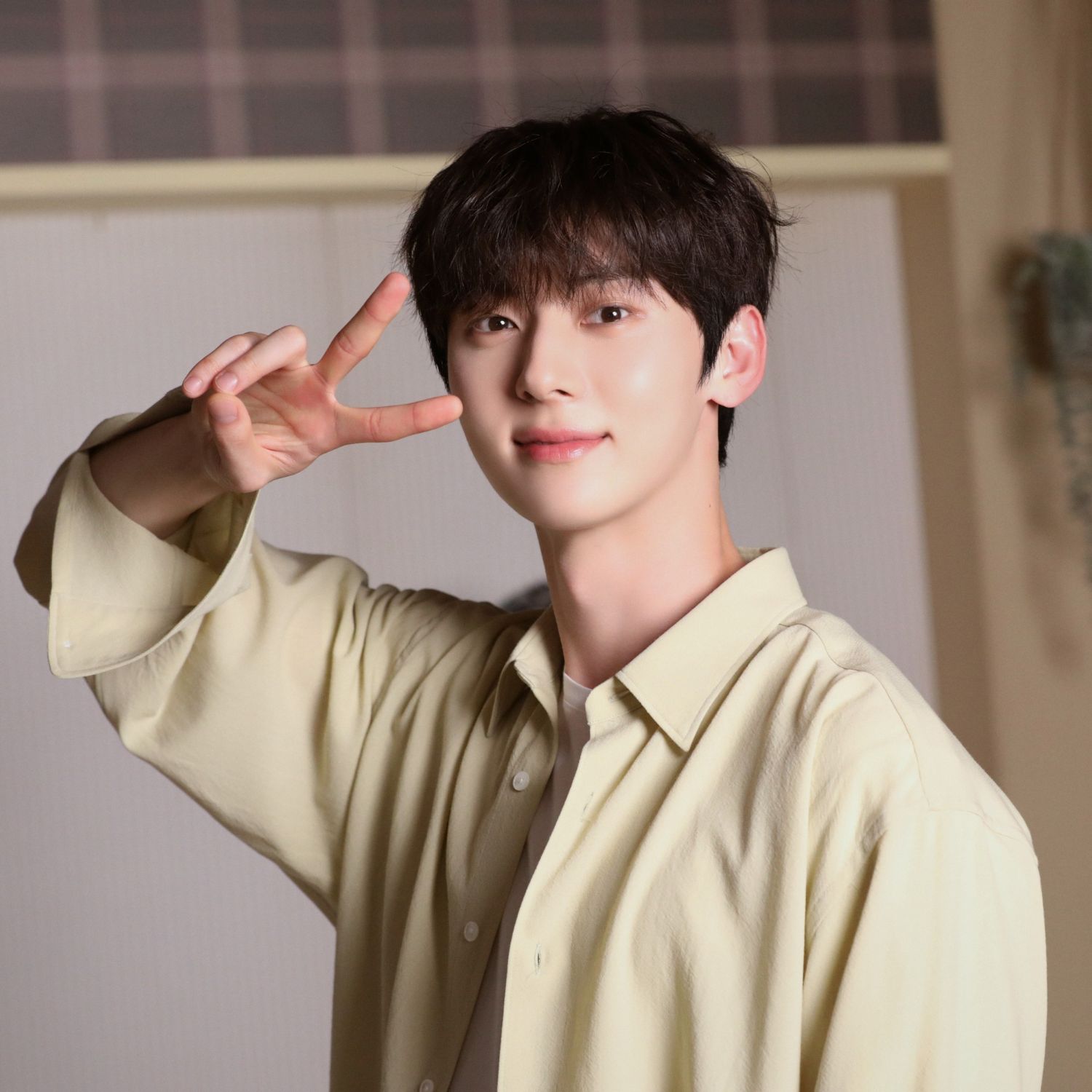 A moment captured by Hwang Minhyun's fan