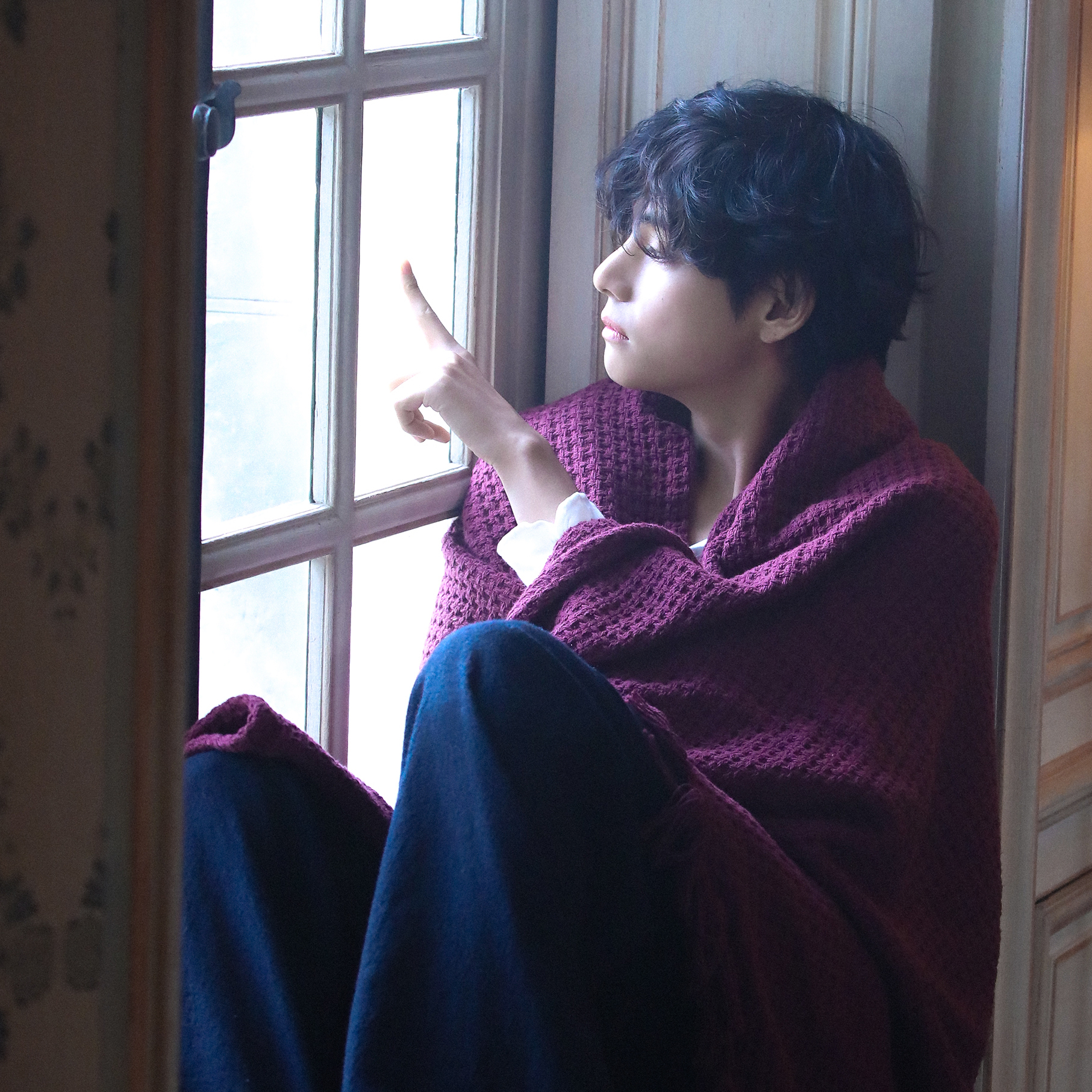 뷔 (방탄소년단) 최근 활동샷