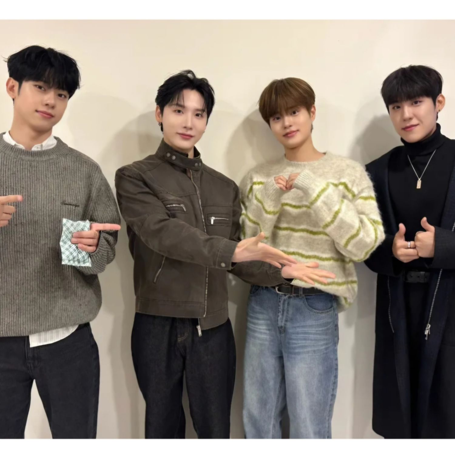 A moment captured by AB6IX's fan