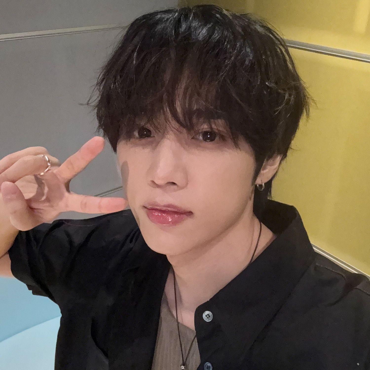 Behind-the-scenes cut of Sunwoo (THE BOYZ)
