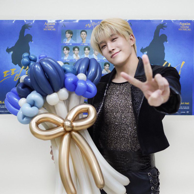 Jinjin (ASTRO)的最新活动照片
