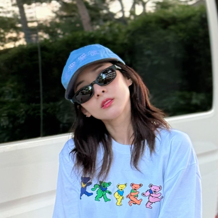 Recent activity shot of Sandara Park (2NE1)
