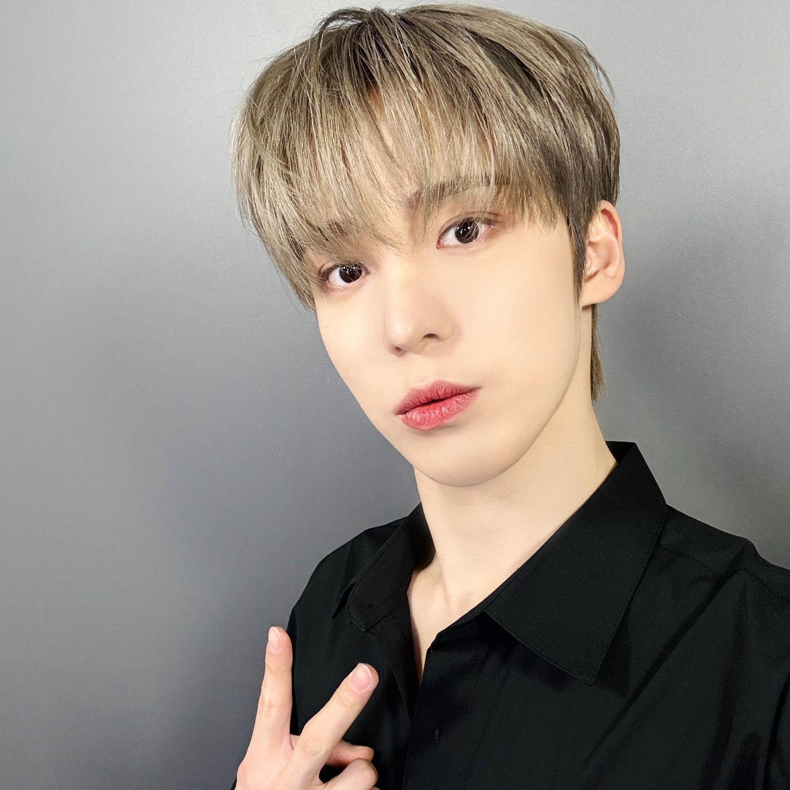 Recent activity shot of Yunho (ATEEZ)