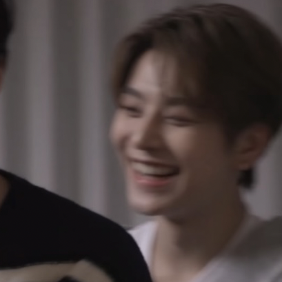 Behind-the-scenes cut of He Xinlong (ALPHA DRIVE ONE)