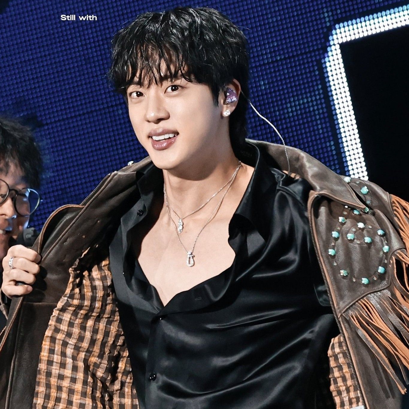 Foto aktivitas terbaru Jin (BTS)