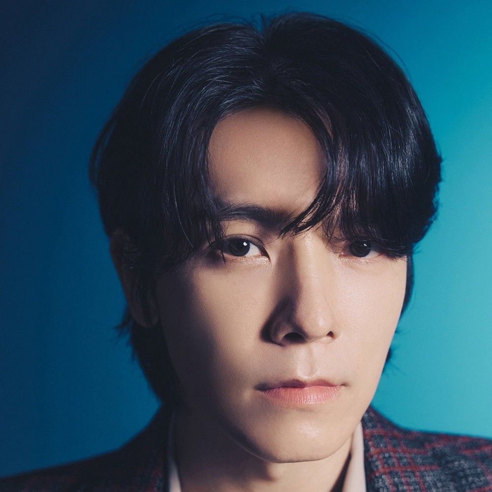 Behind-the-scenes cut of Donghae (Super Junior)