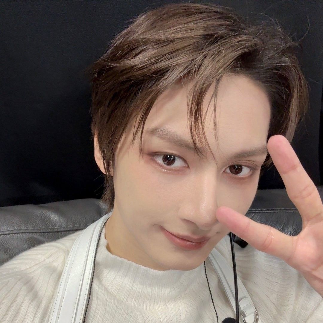 Behind-the-scenes cut of Jun (SEVENTEEN)