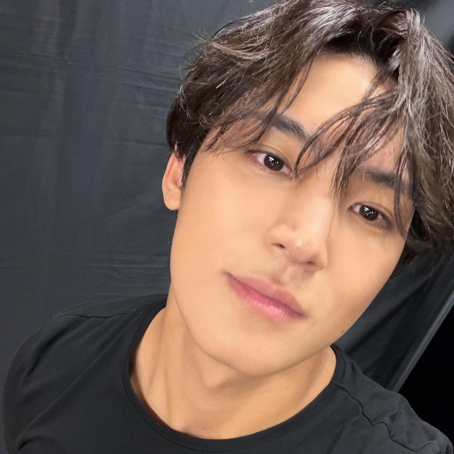 Recent activity shot of Mingyu (SEVENTEEN)