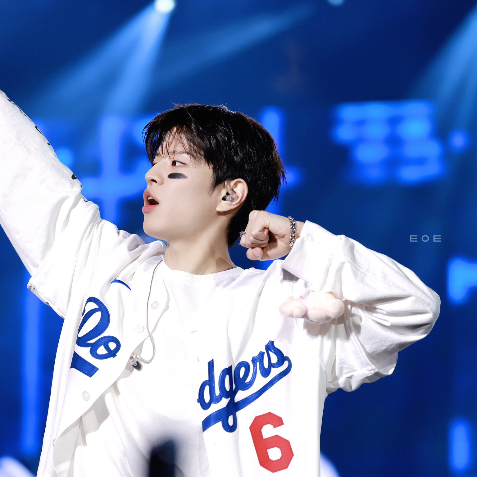 Foto terbaru Seungmin (Stray Kids)