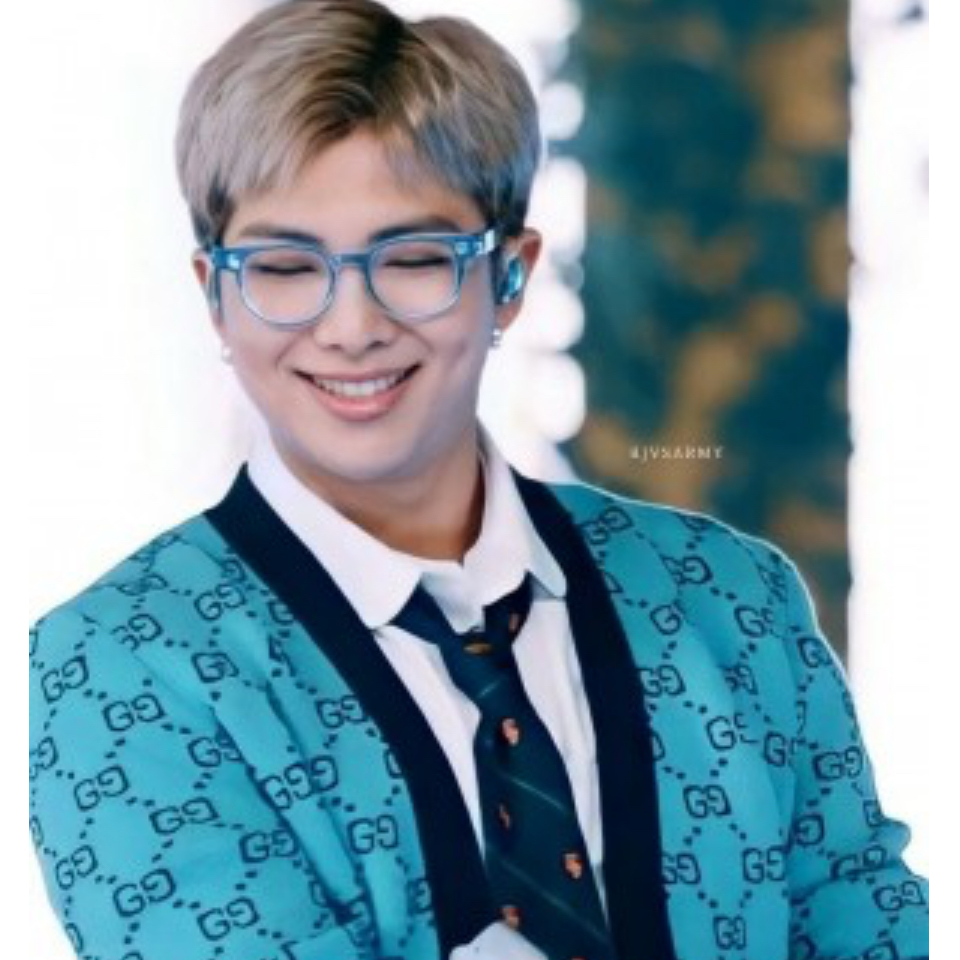 RM (防弹少年团)粉丝拍下的瞬间