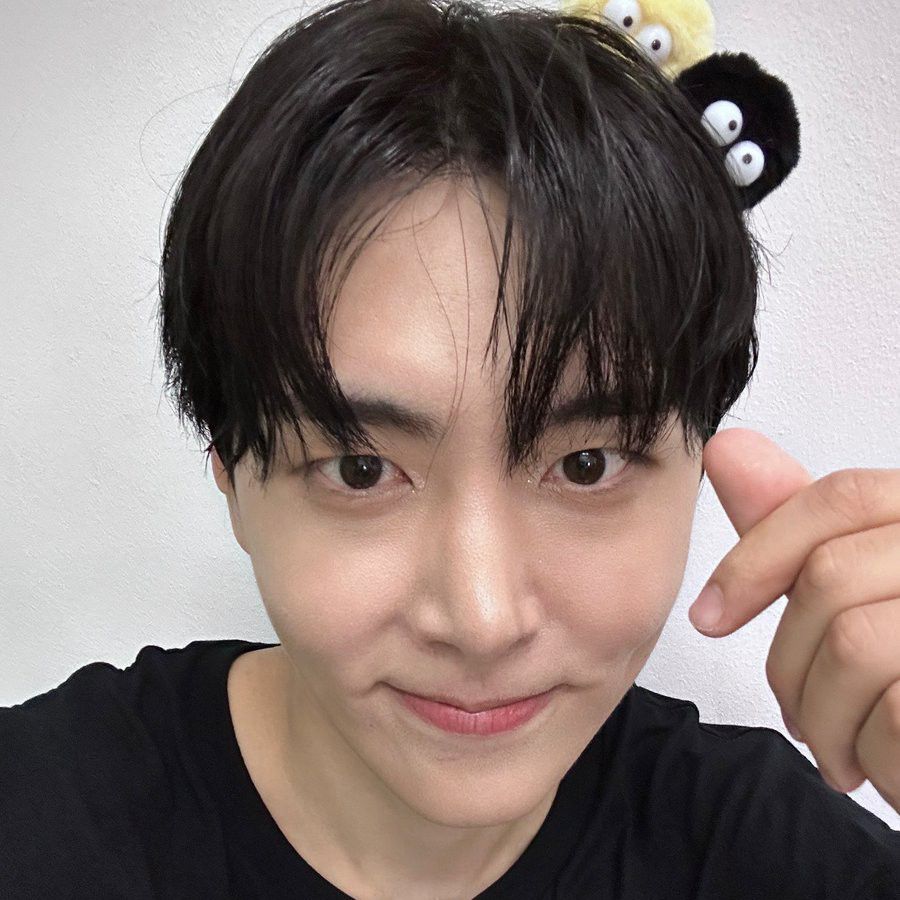Behind-the-scenes cut of Jaeyoon (SF9)