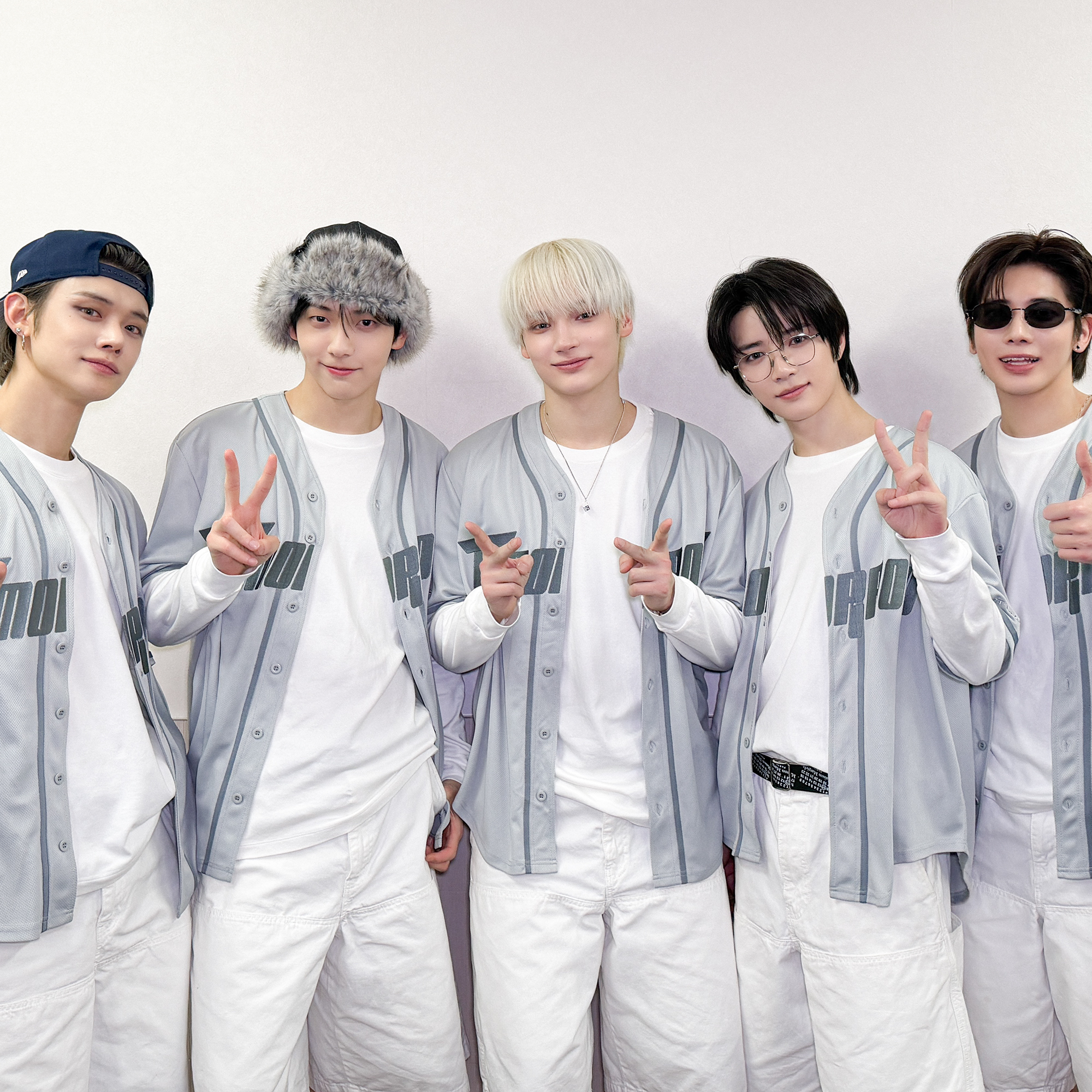 투모로우바이투게더의 비하인드 컷