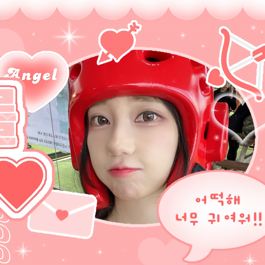 Latest photo of Magenta (QWER)