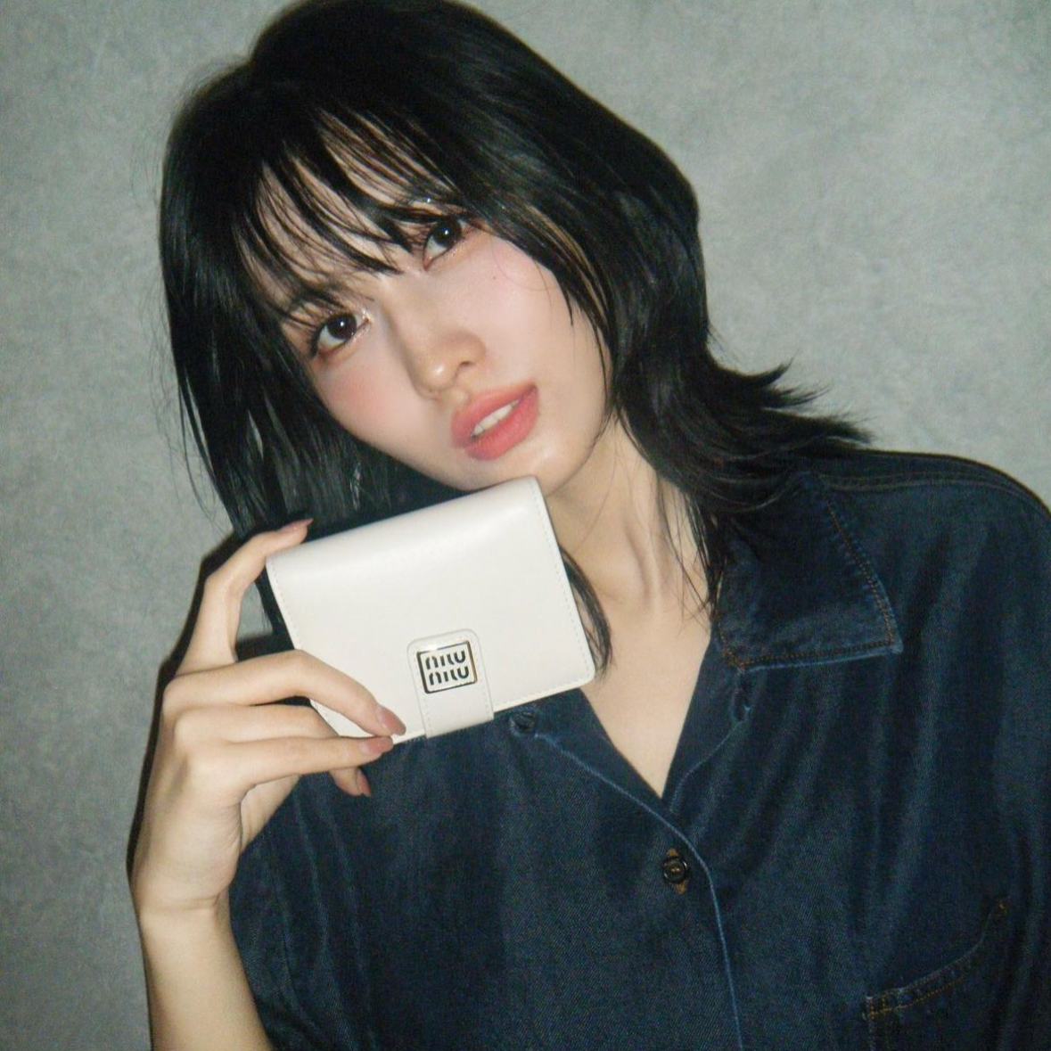 Momo (TWICE)的幕後花絮