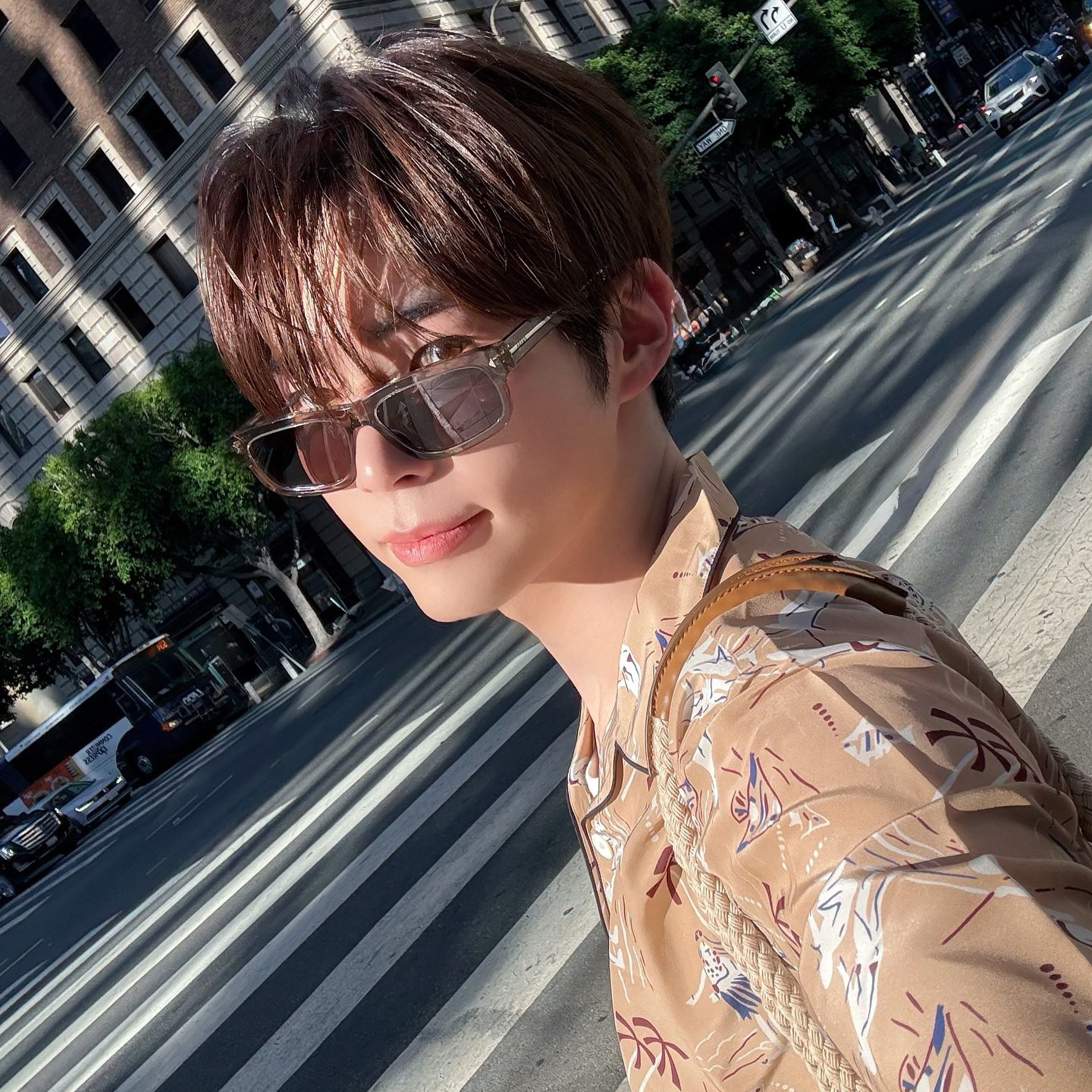 Behind-the-scenes cut of Sung Hanbin (ZEROBASEONE)