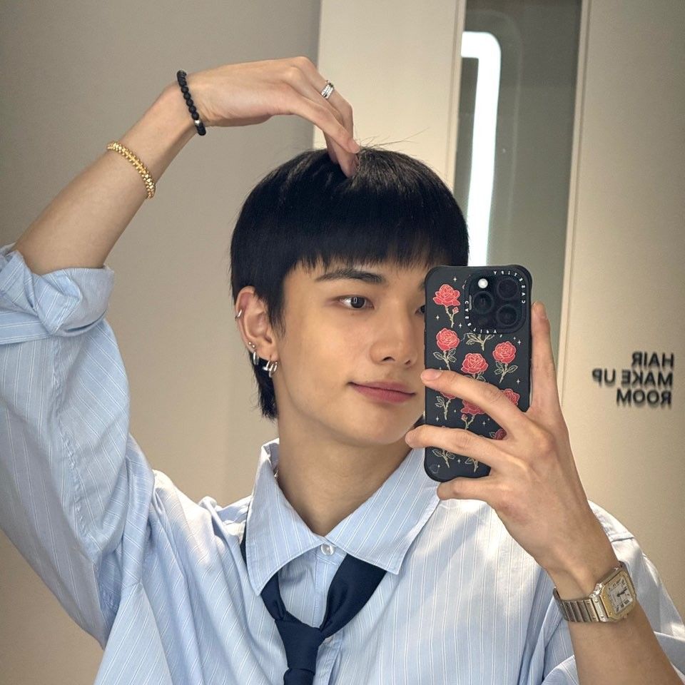 A moment captured by Hyunjin (Stray Kids)'s fan