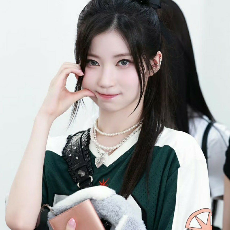 A moment captured by Asa (BABYMONSTER)'s fan