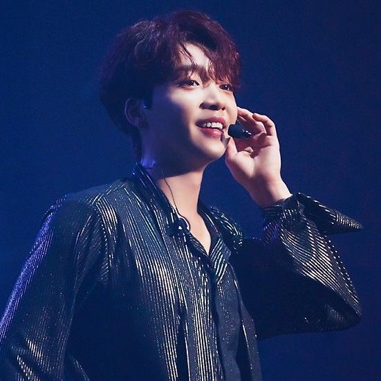 A moment captured by Jeong Sewoon's fan
