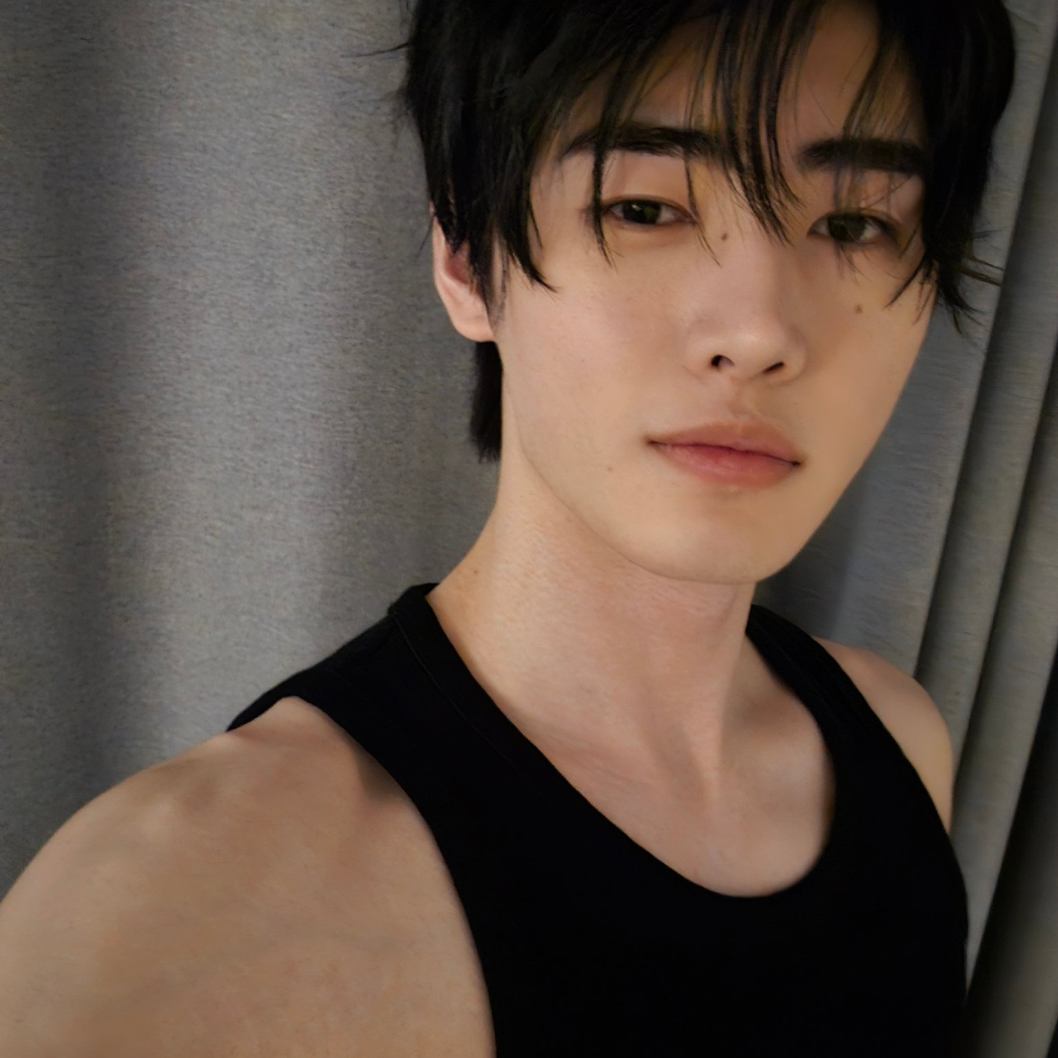 Behind-the-scenes cut of Sunghoon (ENHYPEN)