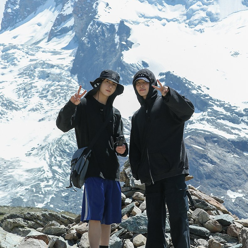 Foto aktivitas terbaru BTS