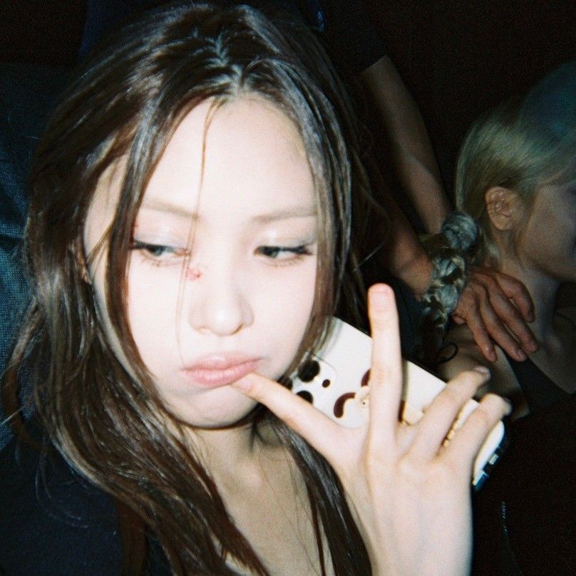 ITZY의 비하인드 컷