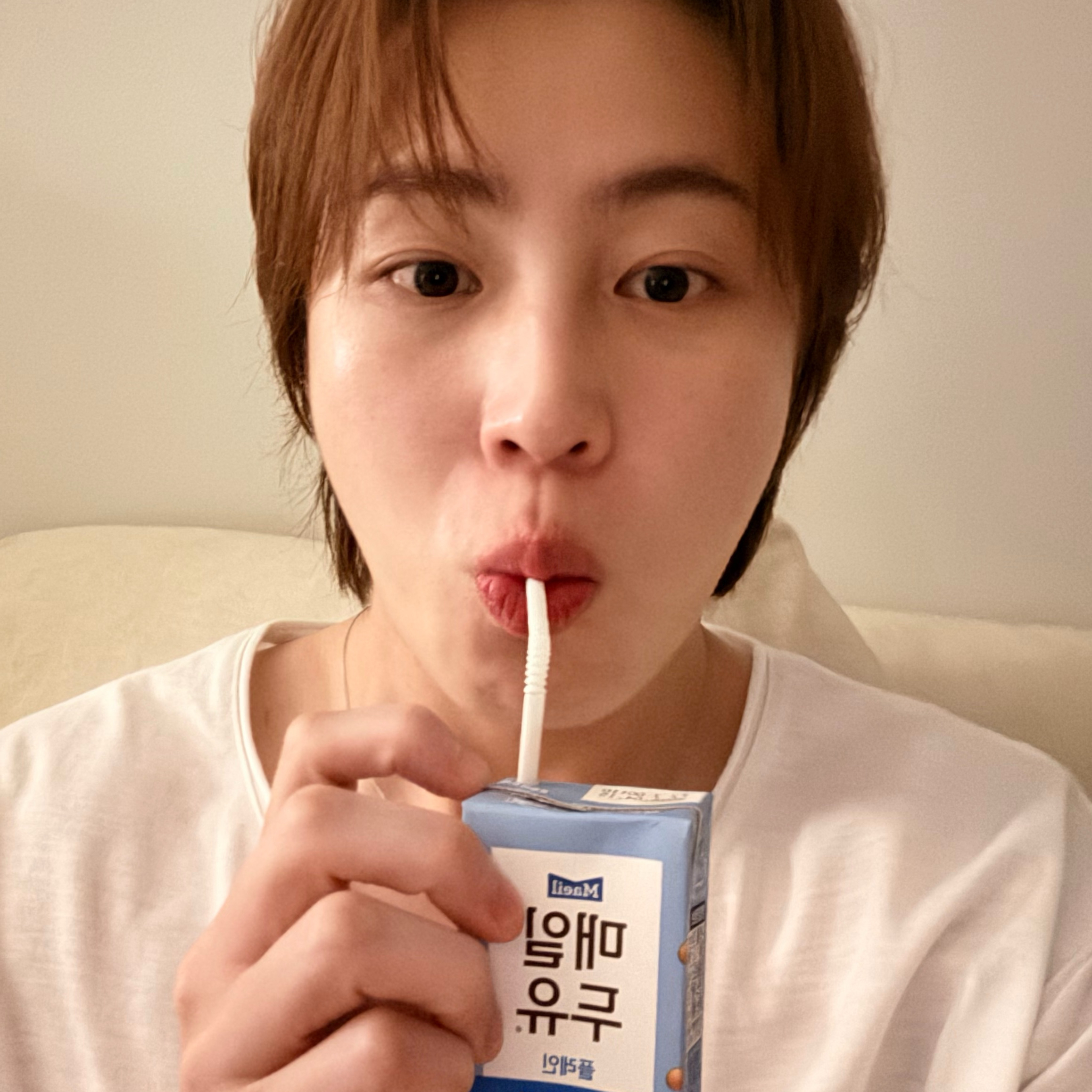 A moment captured by Ha Sungwoon's fan