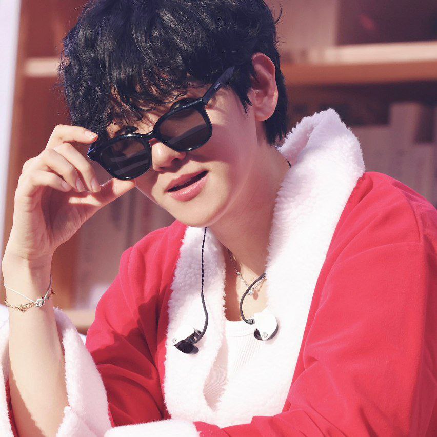 Foto aktivitas terbaru Baekhyun (EXO)
