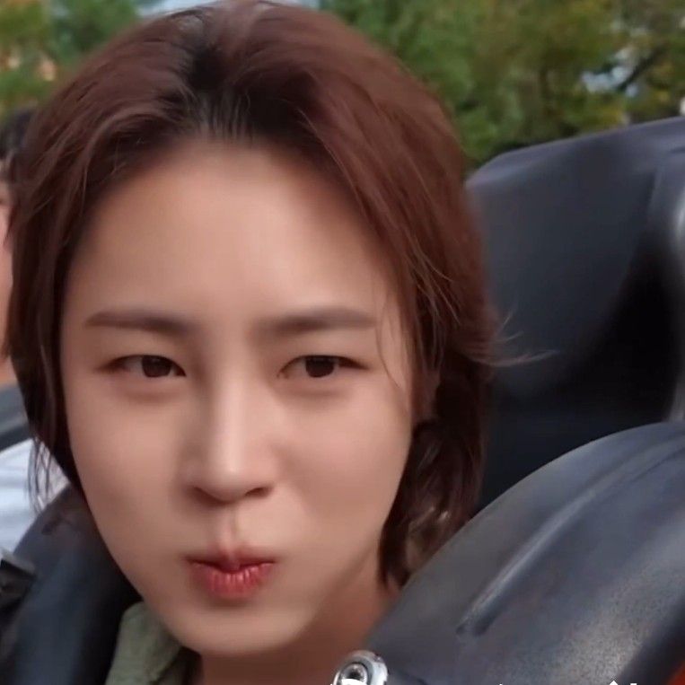 ハ・ソンウンの最近の活動写真