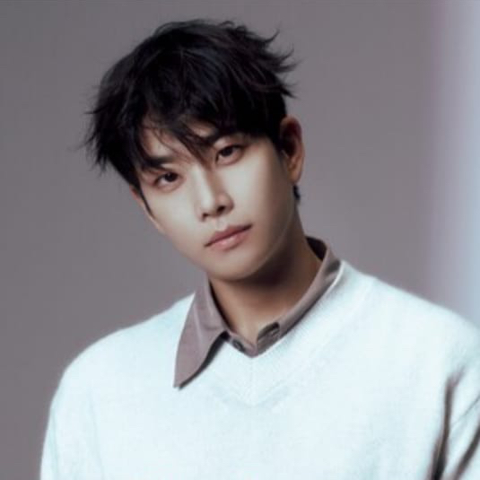 아스트로 최근 활동샷