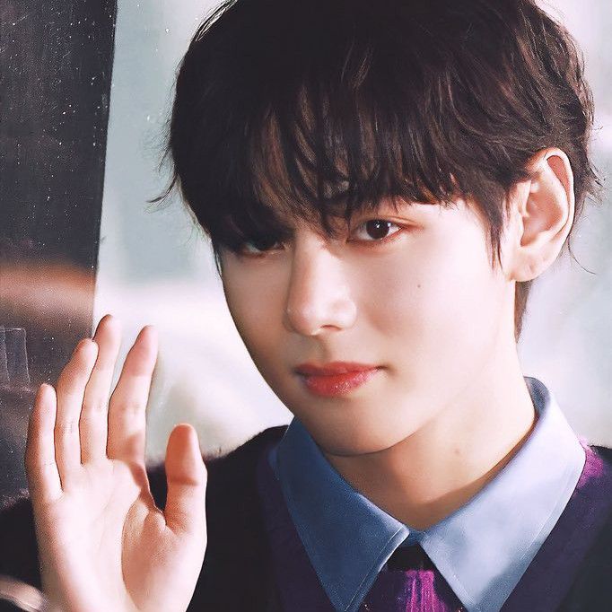V (BTS)の最新写真