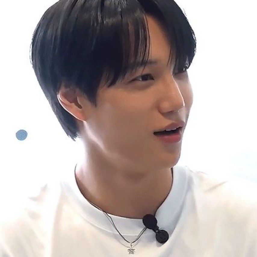 Behind-the-scenes cut of Kai (EXO)