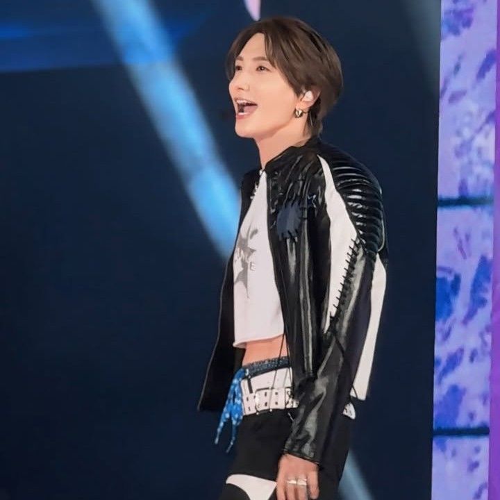 A moment captured by Leeteuk (Super Junior)'s fan