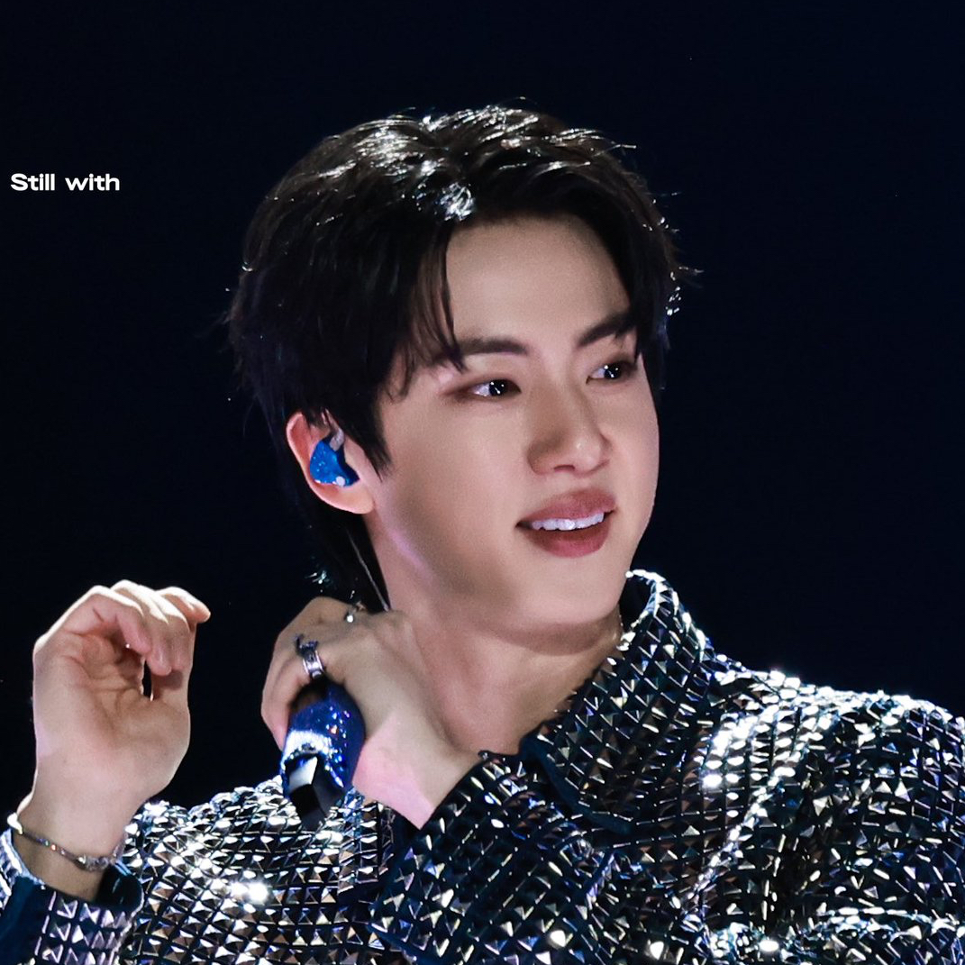 오늘 가장 핫한 케이팝 커뮤니티 피드