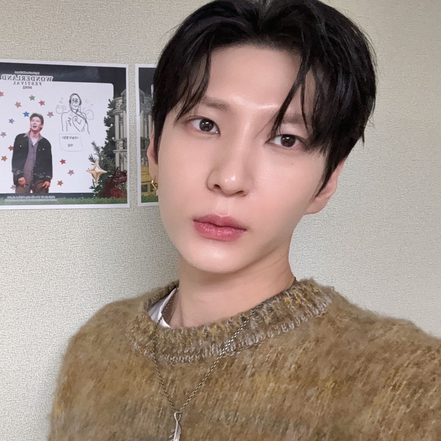 Konten idola populer yang trending di komunitas