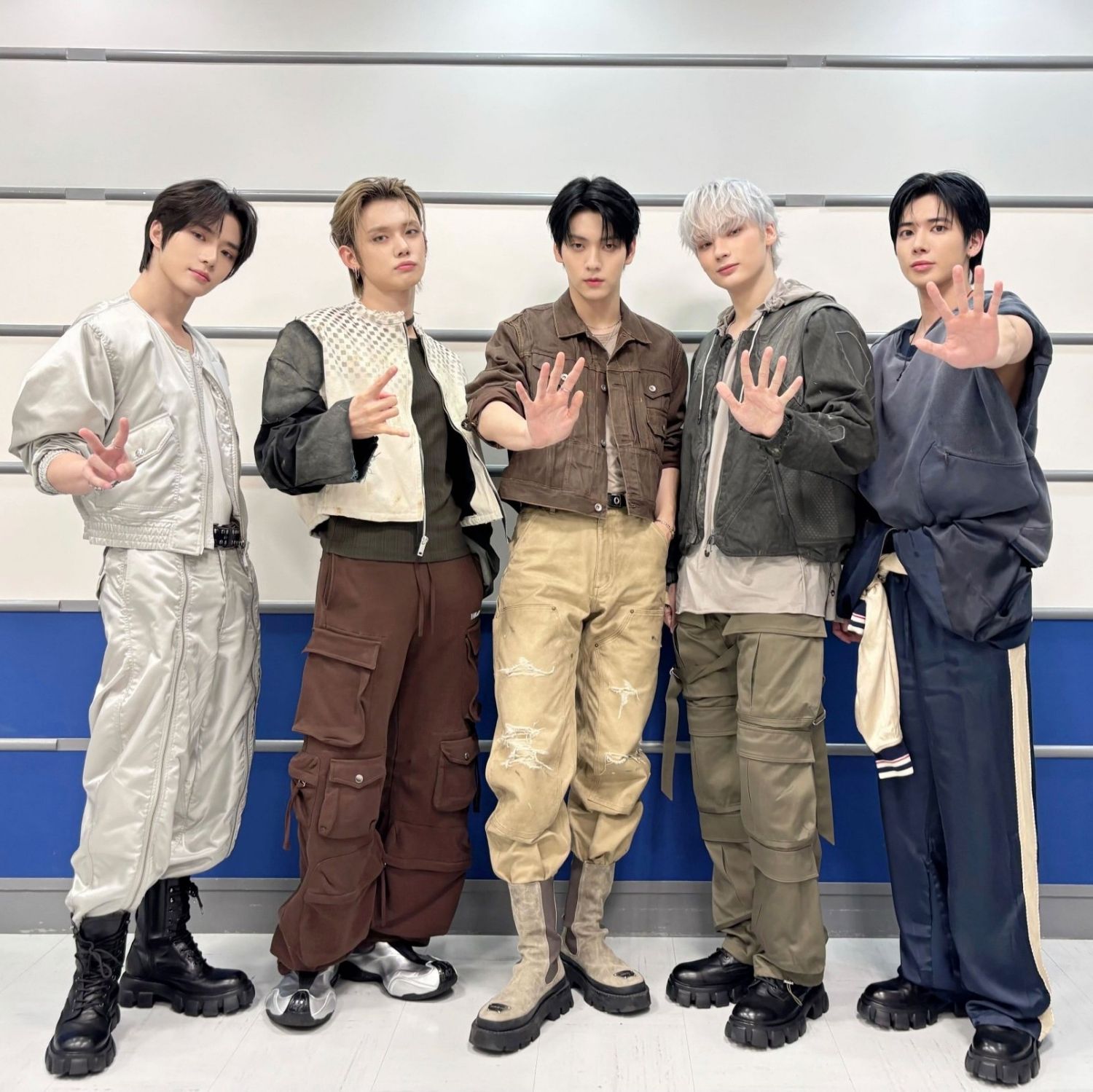 TOMORROW X TOGETHER的幕後花絮