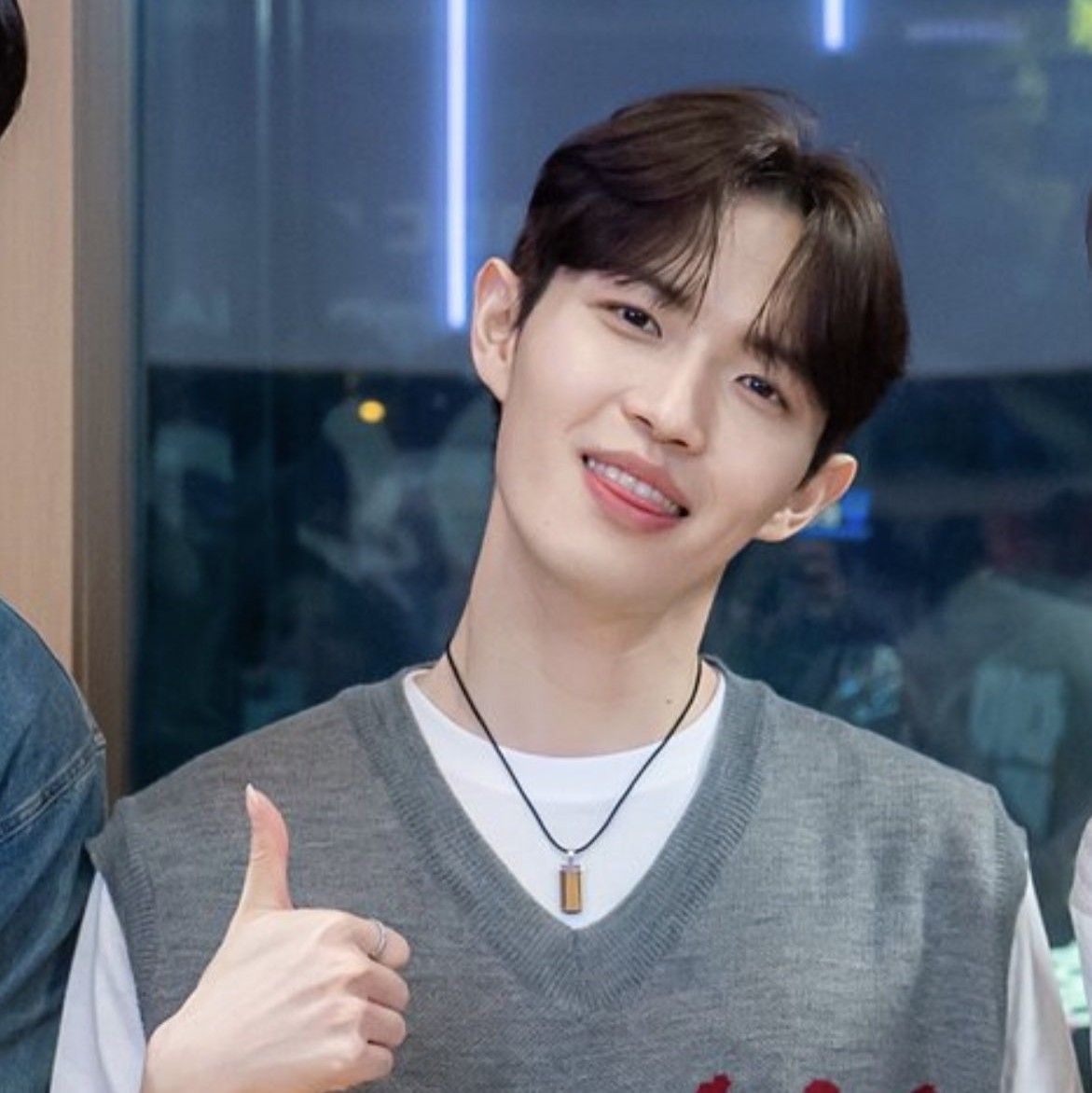 Foto terbaru Kim Jaehwan