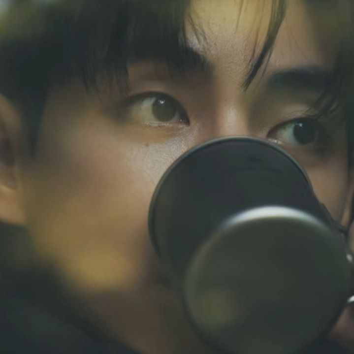 Latest photo of V (BTS)