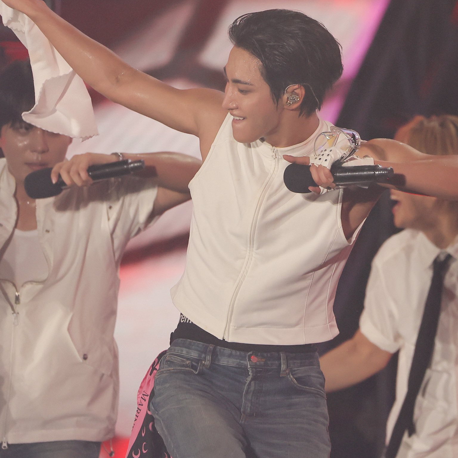 A moment captured by Seonghwa (ATEEZ)'s fan