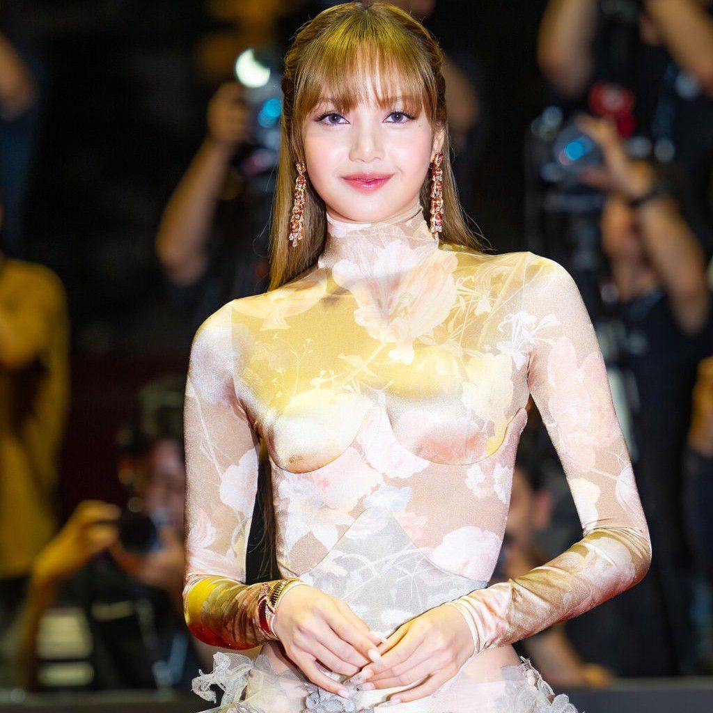 Latest photo of Lisa (BLACKPINK)